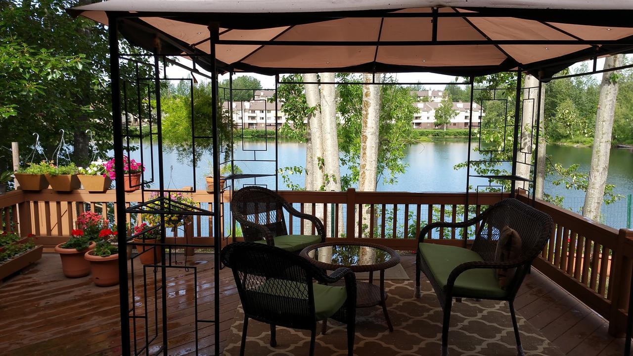 Reflection Lake Bed And Breakfast Anchorage Dış mekan fotoğraf